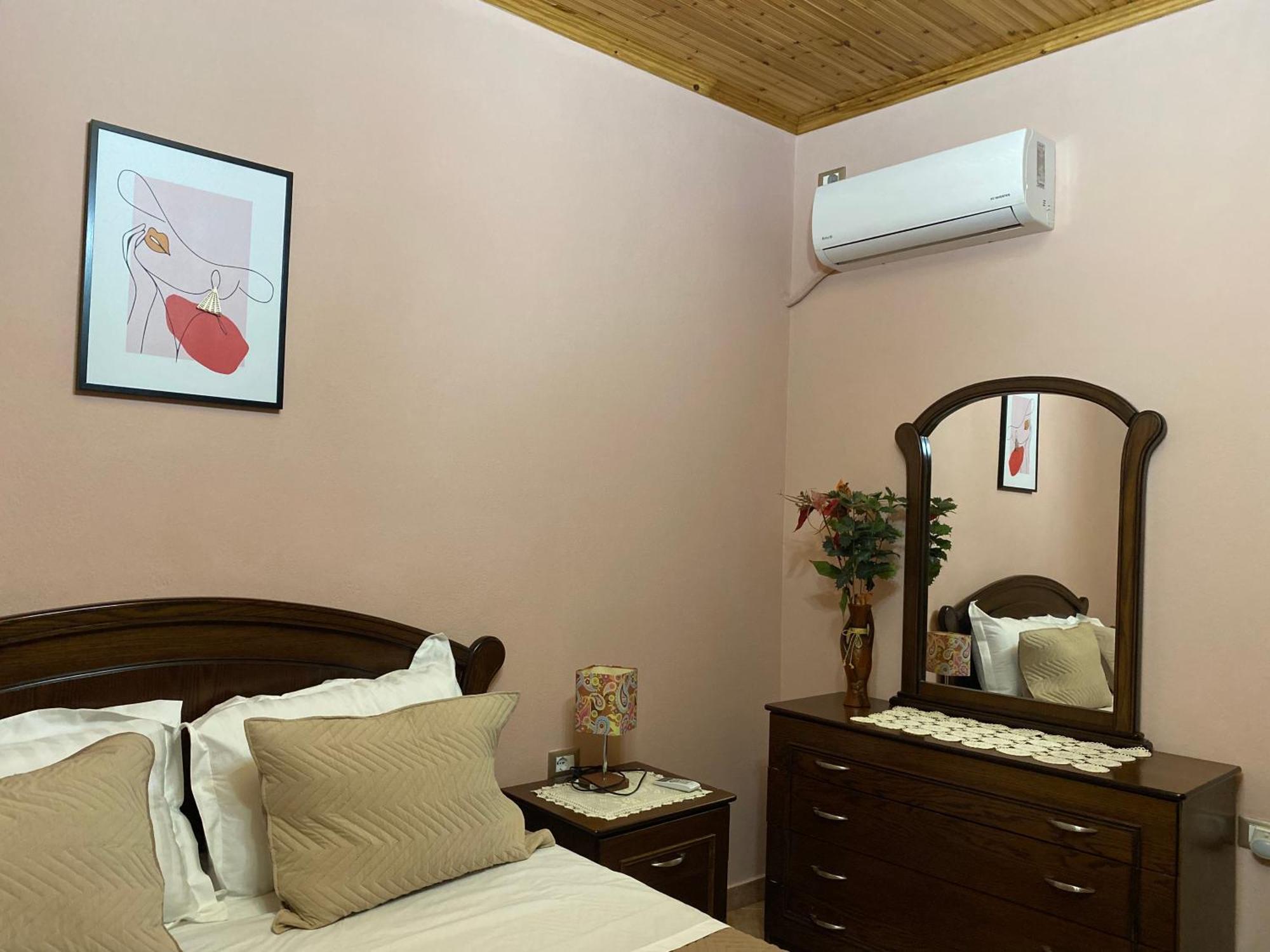 Guest House Persa Gjirokastër المظهر الخارجي الصورة